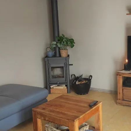 Nyaraló Gemuetliches Ferienbungalow Mit Garten Callantsoog