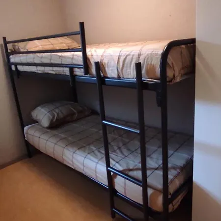 Nyaraló Gemuetliches Ferienbungalow Mit Garten